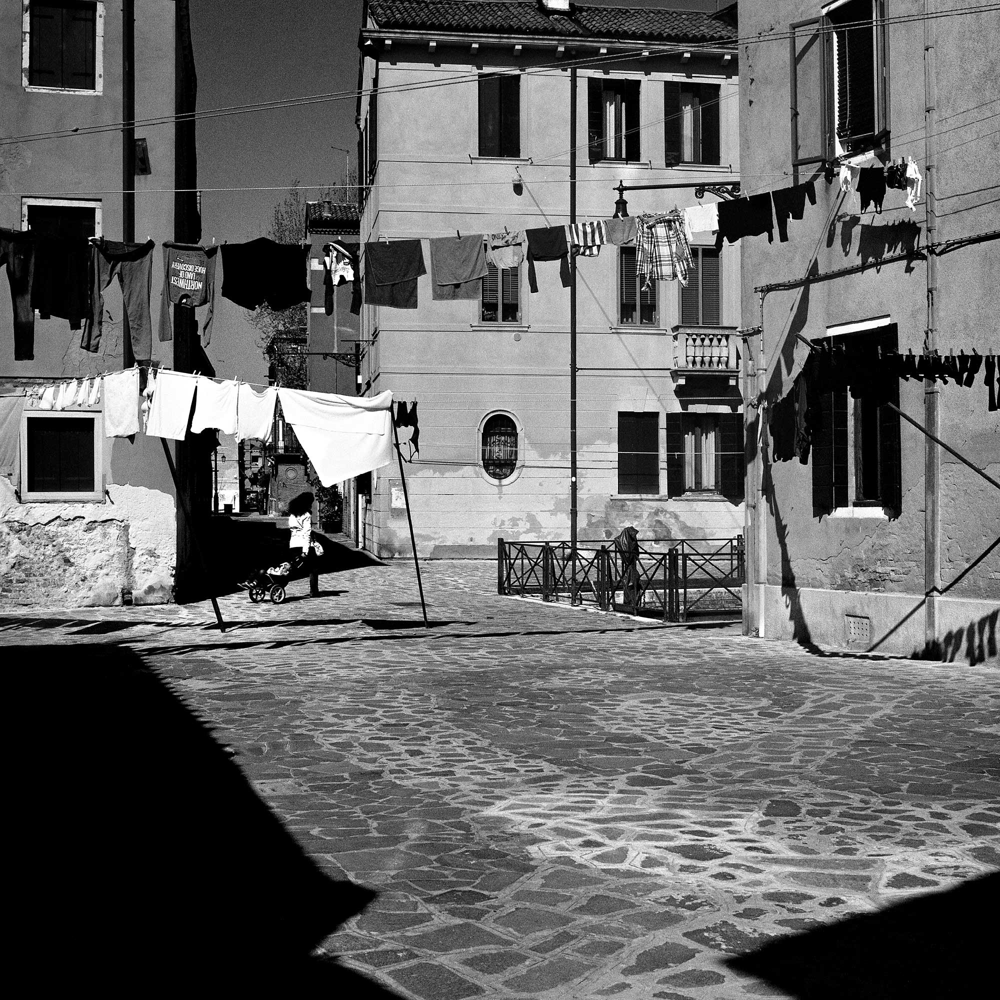 black and white venice street photography