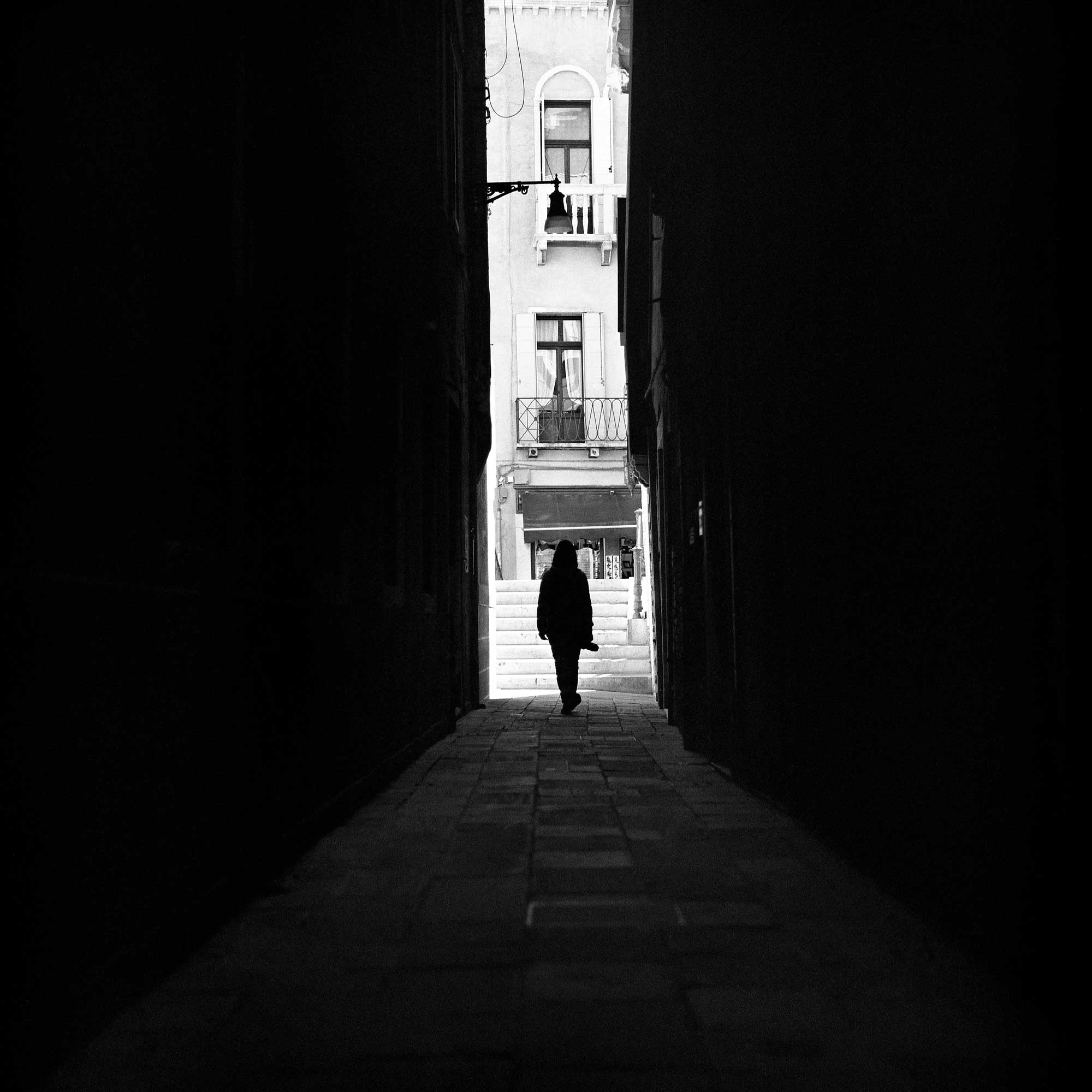 black and white venice street photography