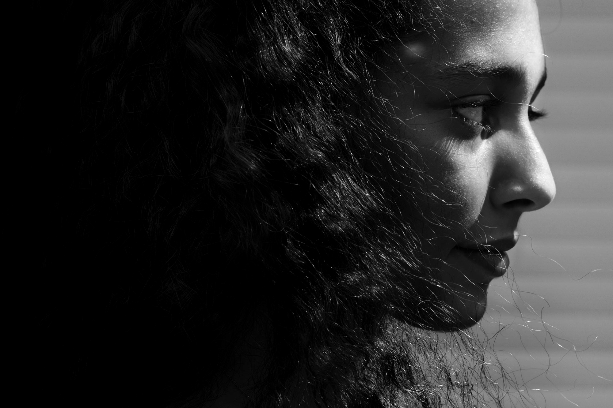 black and white woman portrait photography